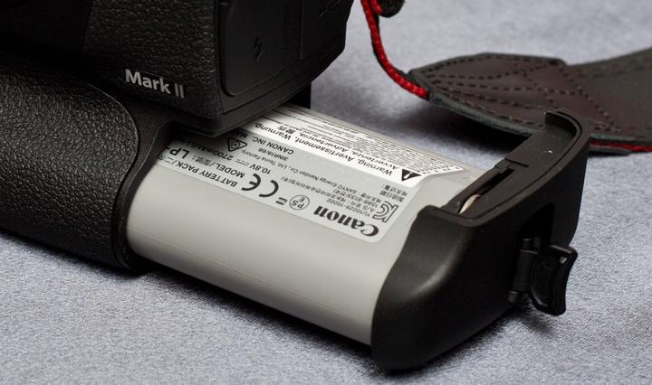 Image du produit Canon Bloc-piles LP-E19 (Batterie de l'appareil photo)