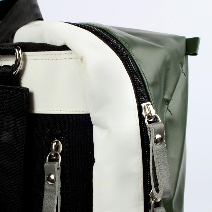 Actual product image 7clouds Stadtrucksack Novis 7.1 (12 l)