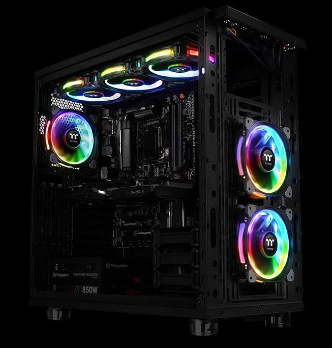 Produktbild Thermaltake Riing Plus 12 RGB TT Premium Edition (120 mm, 5 x)