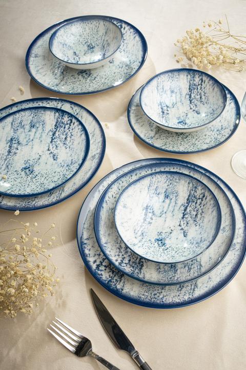Actual product image Hermia Holly (24 Piece)