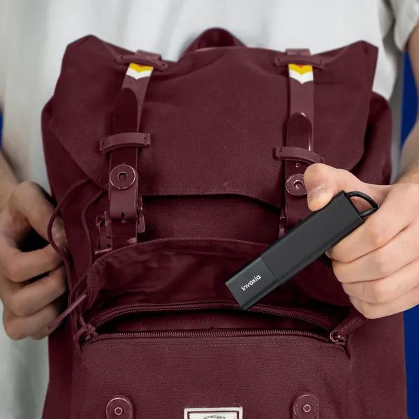 Actual product image Invoxia GPS Tracker Pro (iOS, Android)