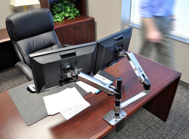 Produktbild Ergotron LX Monitor Arm mit patentierter CF-Technologie (Tisch, 24")