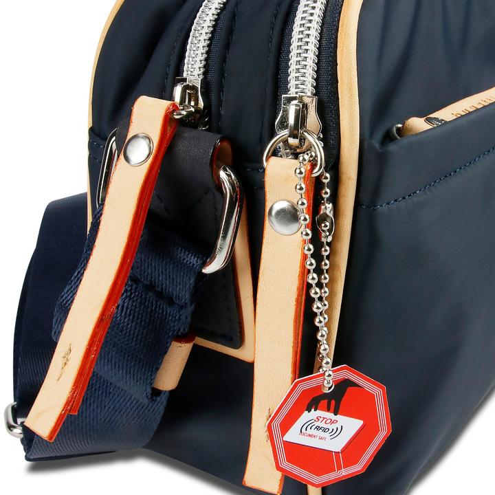 Produktbild Bugatti Schultertasche