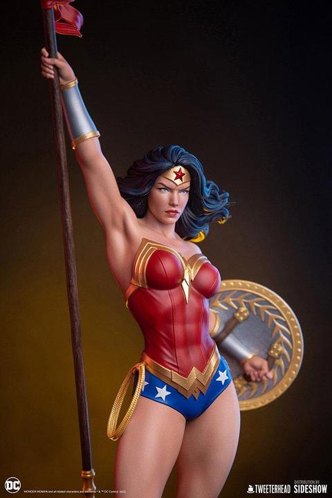 Actual product image Tweeterhead DC Comics statuette 1/6 Wonder Woman 69 cm