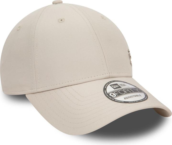 Actual product image New Era 9Forty Strapback Cap - New York Yankees stone beige