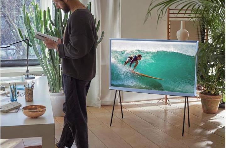 Actual product image Samsung The Serif QE50LS01T (50", LS01T, QLED, 4K, 2021)