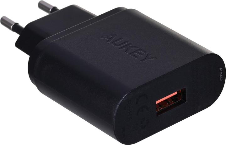 Aukey Pa-T9 (18 W)