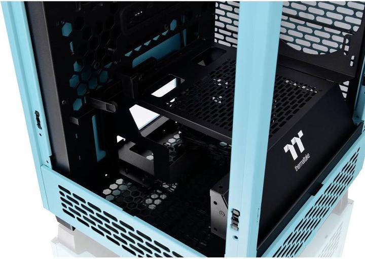 Actual product image Thermaltake The Tower 200 (Mini-ITX)