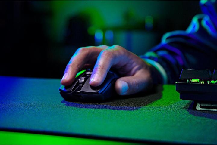 Produktbild Razer Viper V2 Pro (Kabellos, Kabelgebunden)