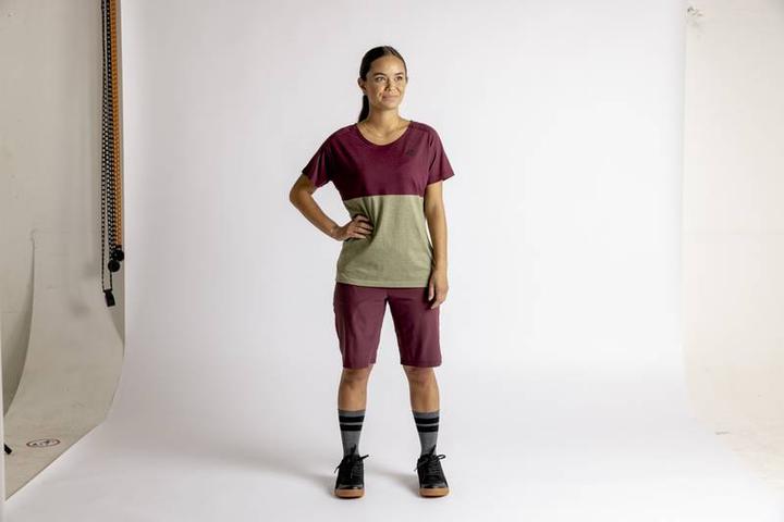 Produktbild iXS Damen Flow Tech Tee (mountain) (42)