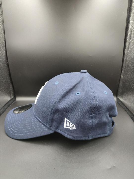 Produktbild New Era 9Forty Strapback Cap - LEINEN Los Angeles Dodgers (One Size)