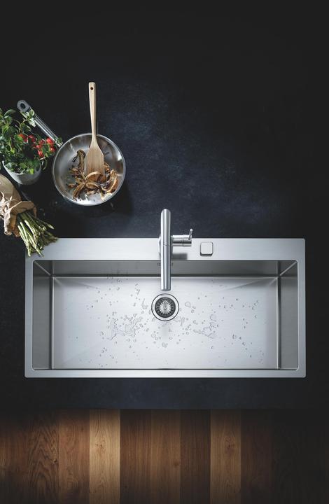 Actual product image Grohe Essence single-lever sink mixer