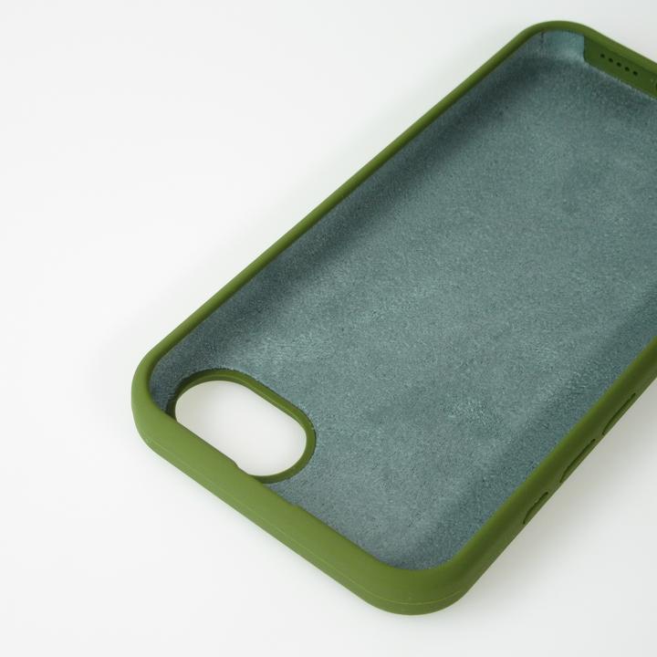 Produktbild PhoneLook Hülle Sanfter Griff Militärgrün (Apple iPhone 16e)