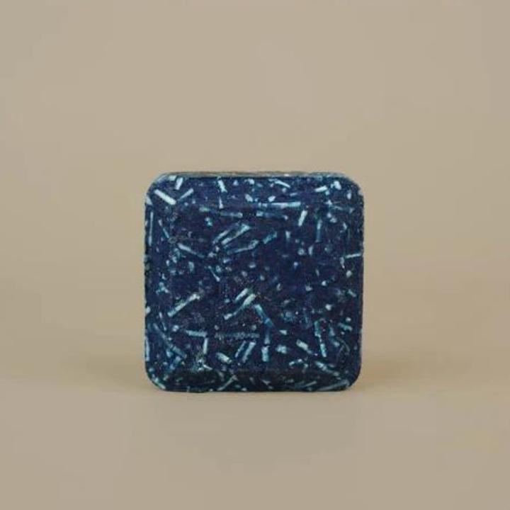 Produktbild Green Room Suds Color Correction Blue (Festes Shampoo, Silbershampoo)
