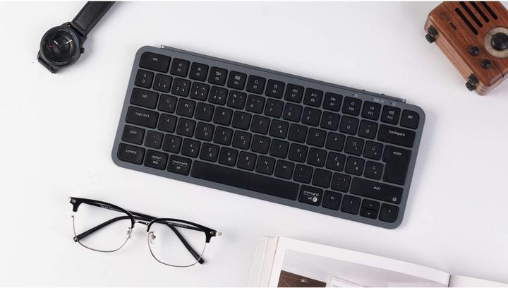 Actual product image Keychron B1 Pro (CH, Wireless)