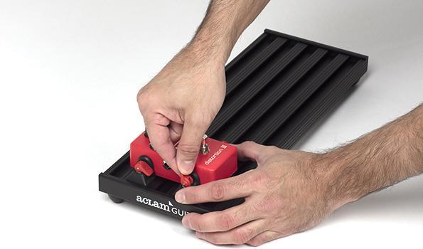 Actual product image Aclam Fast Fastener: 4 units (1 pedal) - Red (Instrument foot pedal)