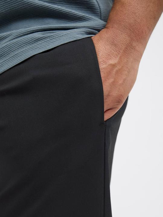 Produktbild Jack & Jones Plus Locker geschnitten Relaxed Fit Hosen Relaxed Fit Hosen (44)