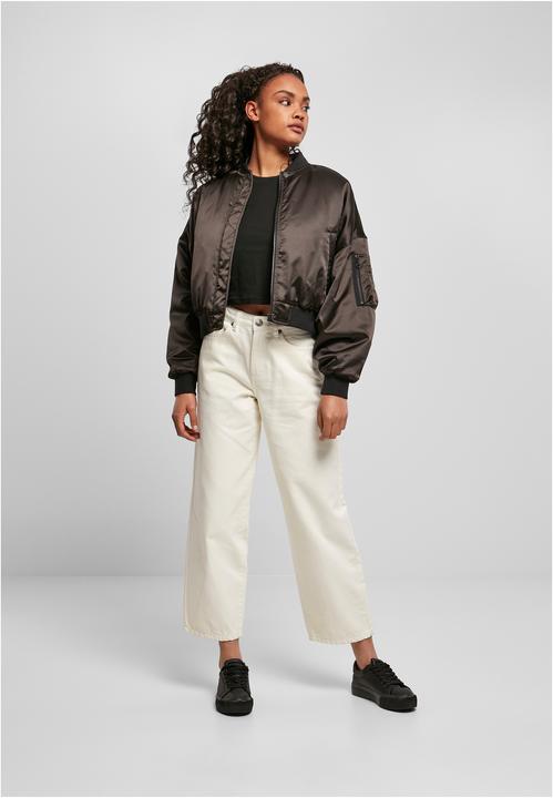 Produktbild Urban Classics Ladies Short Oversized Satin Bomber Jacket (4XL)
