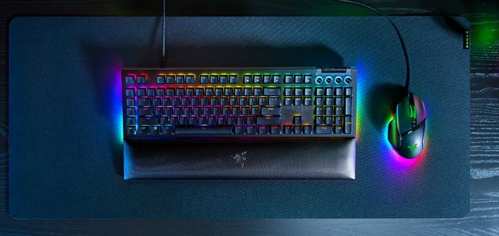 Actual product image Razer BlackWidow V4 X (Eng. Int., Cable)