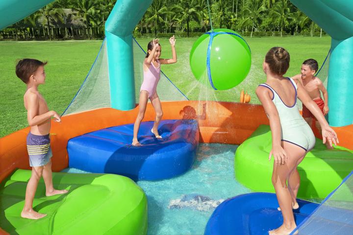 Produktbild Bestway aufblasbares Spielcenter Dodge & Drench Water Park, 4,5 x 4,5 x 2,68 m, 53383