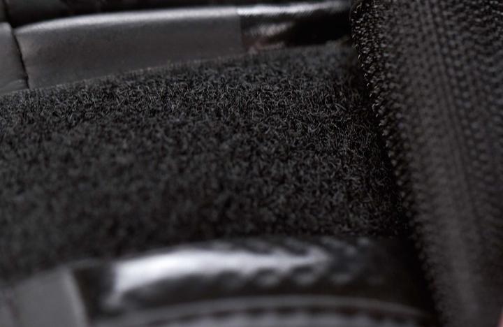 Image du produit Ju-Sports Gants de sparring MMA/Allkampf carbone "Assassin" noir (XL)