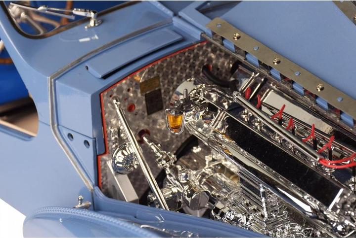 Produktbild 1:8 IXO Bugatti 57 SC