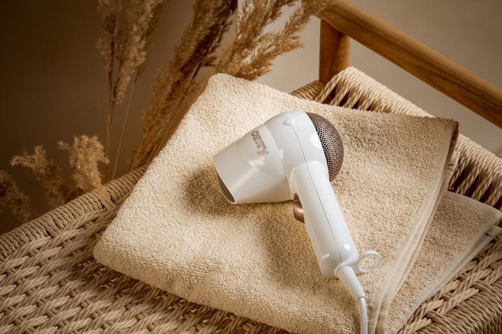 Actual product image Camry CR 2257 hair dryer White