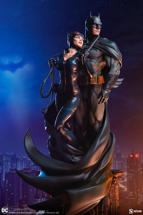 Produktbild Sideshow DC Comics diorama Batman & Catwoman 51 cm