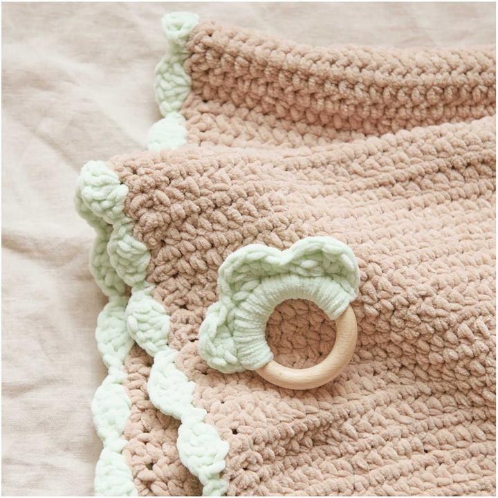 Actual product image Rico Design Wool Chenillove 100 g, Aqua (110 m)