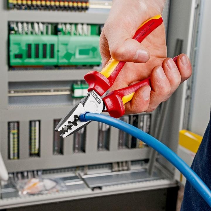 Actual product image Knipex Crimping Pliers for wire ferrules (180 mm)