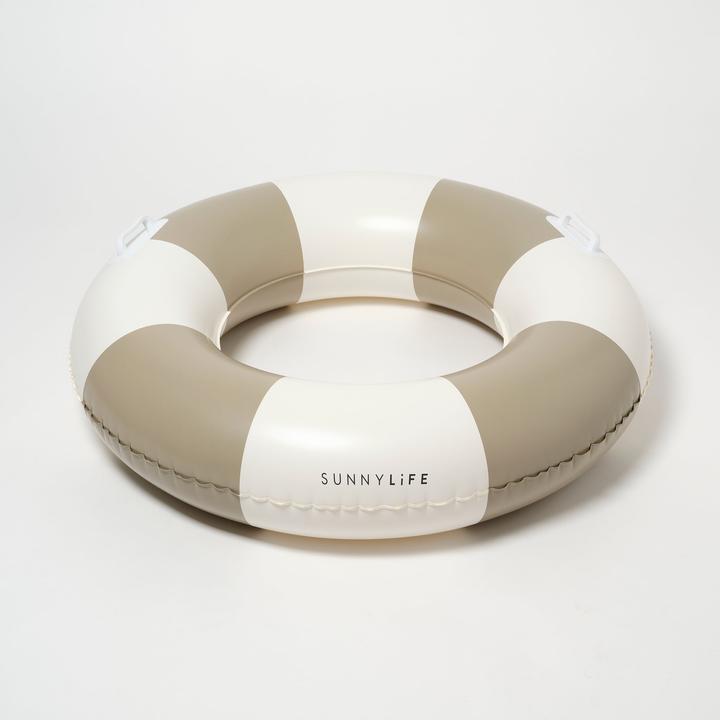 Pool floats