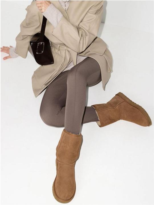 Produktbild Ugg Classic II (38)