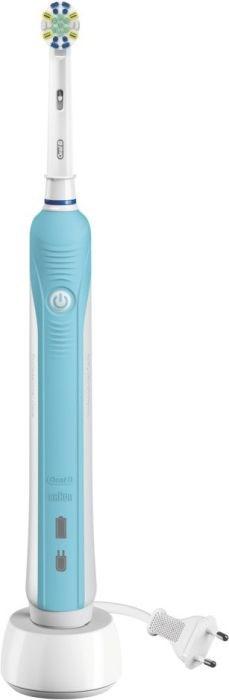 Oral-B Pro 700 SensiClean (Oscillating toothbrush)
