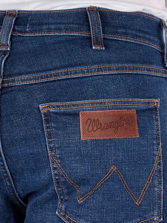 Actual product image Wrangler Greensboro (W42/L34)