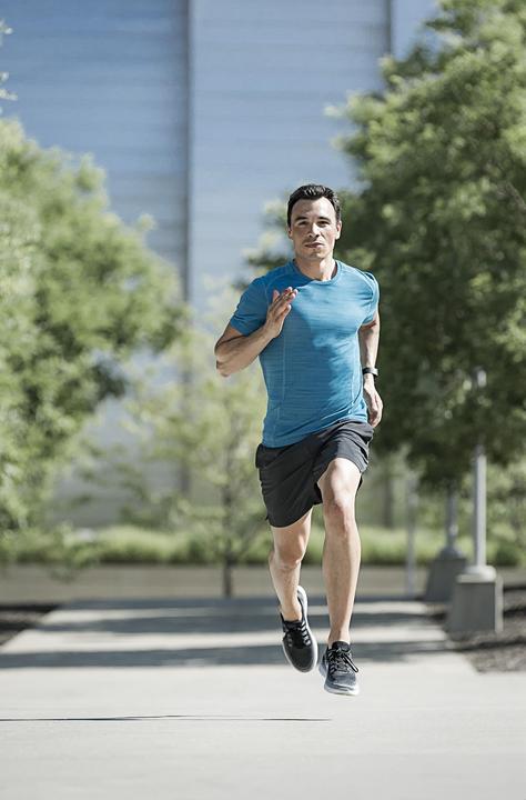 Actual product image Garmin Forerunner 35