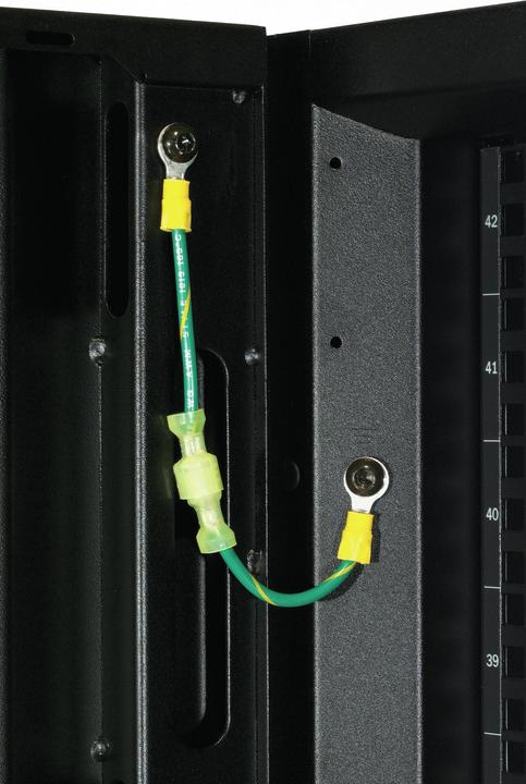 Immagine prodotto APC Armadio di rete NetShelter SX AR3150 42U / Nero (42 HE, Rack da 19 pollici)