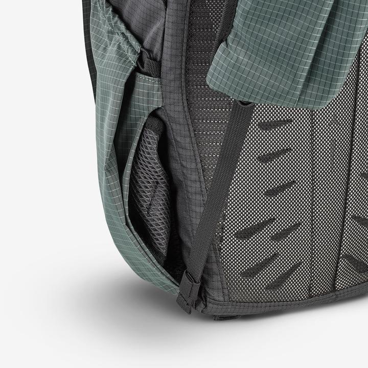 Actual product image Quechua MH500 (22 l)