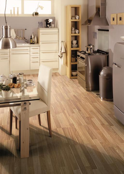 Produktbild Swiss Krono Swiss-Prestige 7 mm Bordeaux Eiche (Laminat, 2.40 m²)