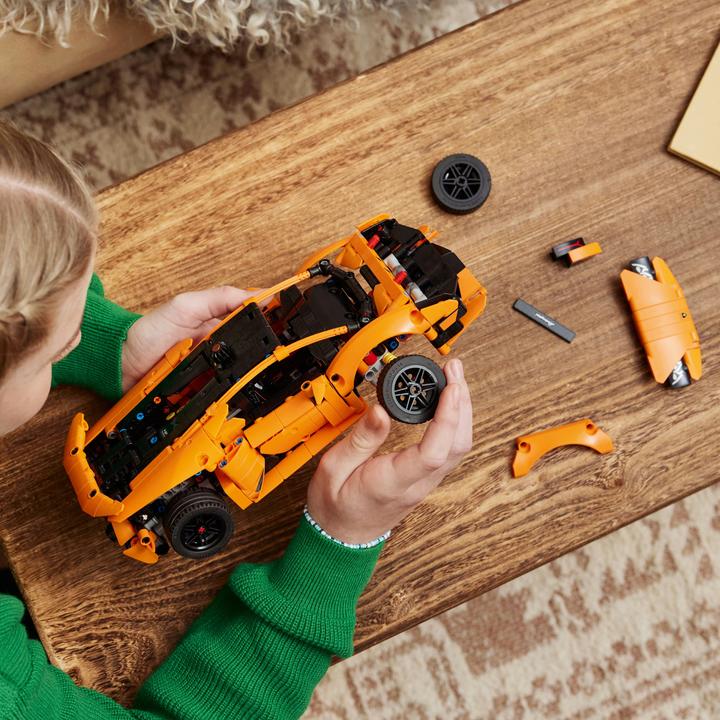 Produktbild LEGO Technic Lamborghini Huracán (42196, LEGO Technic, LEGO Seltene Sets)