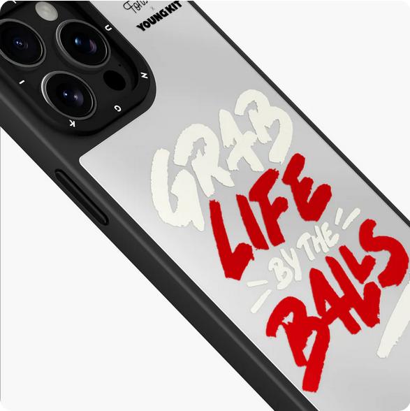 Actual product image Youngkit Case @Tobe Fonseca Mirror Case with MagSafe Peace (Apple iPhone 15 Pro Max)