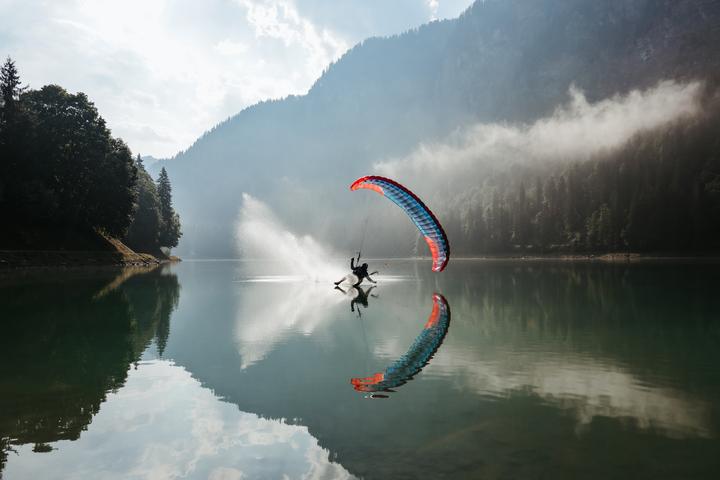 Immagine prodotto Canon Kit EOS R6 Mark II (UE) (24 - 105 mm, 24.20 Mpx, Full frame / FX)