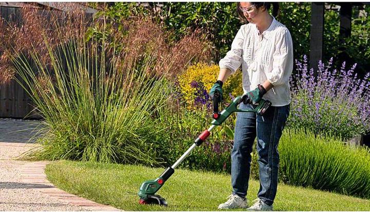 Image du produit Bosch Home & Garden UniversalGrassCut 18V-26-500 Set (Fils coupe-herbe)