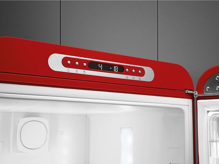 Image du produit Smeg Style rétro FAB32RRD5 (331 l)
