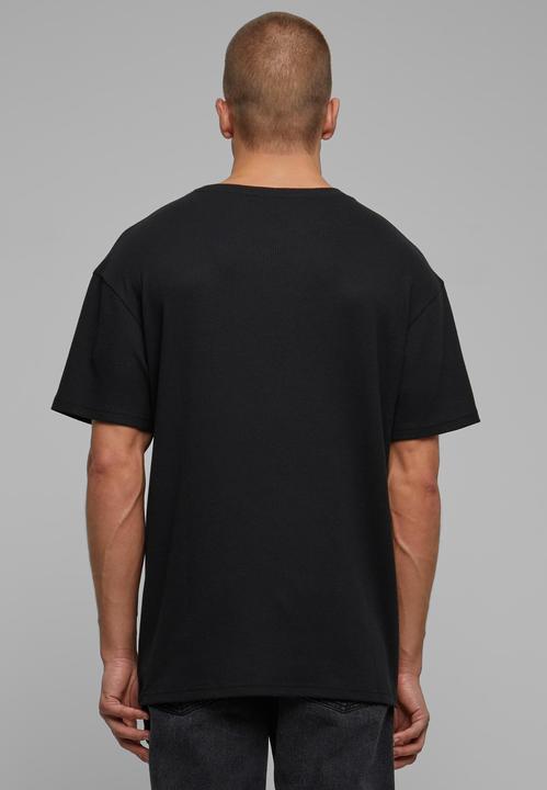 Actual product image Urban Classics Waffle Tee - 138259 (M)
