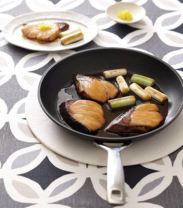 Actual product image Le Creuset Aluminium anti-adhesive (28 cm, Frying pan, Cast aluminium)