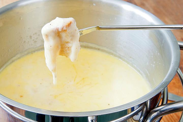 Immagine prodotto Caso Set FonDue (Fondue Chinoise, Fondue di formaggio, Fondue al cioccolato)