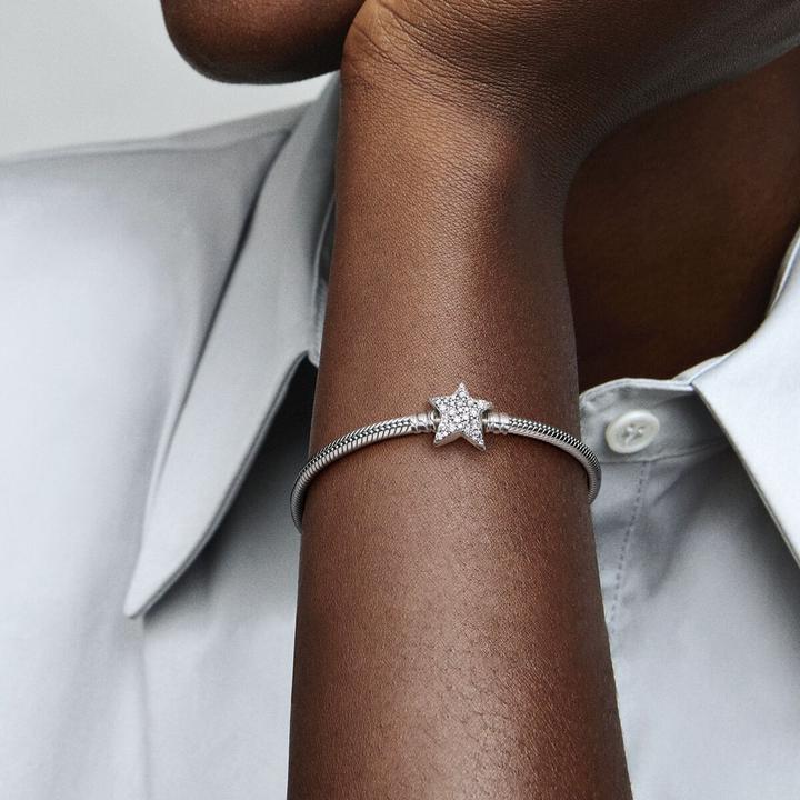 Image du produit Pandora Bracelet Asymmetric Star Clasp Snake Chain (23 cm, Argent 925)