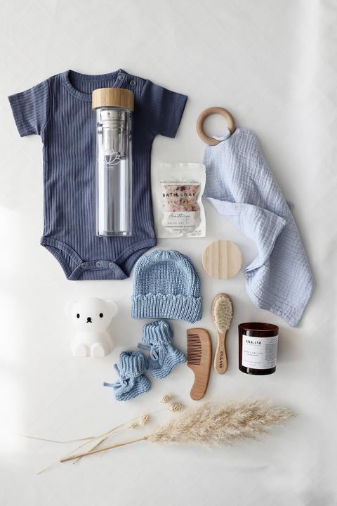 Image du produit Oykami Mama & Baby Geschenkbox Blau "Lugano" Boris - Teeflasche