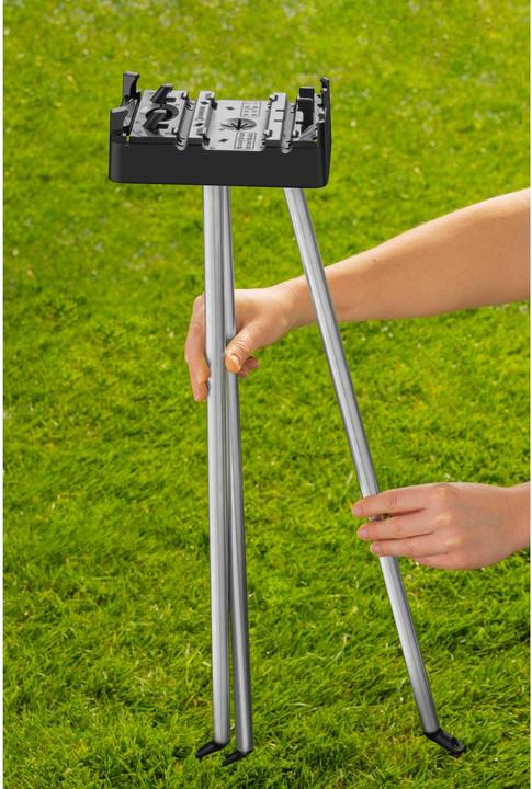Immagine prodotto Gardena Treppiede per irrigatori (Irrigatore quadrato, Irrigatore circolare, Impianto sprinkler, Irrigatori ad impulso, circolari e a settori)