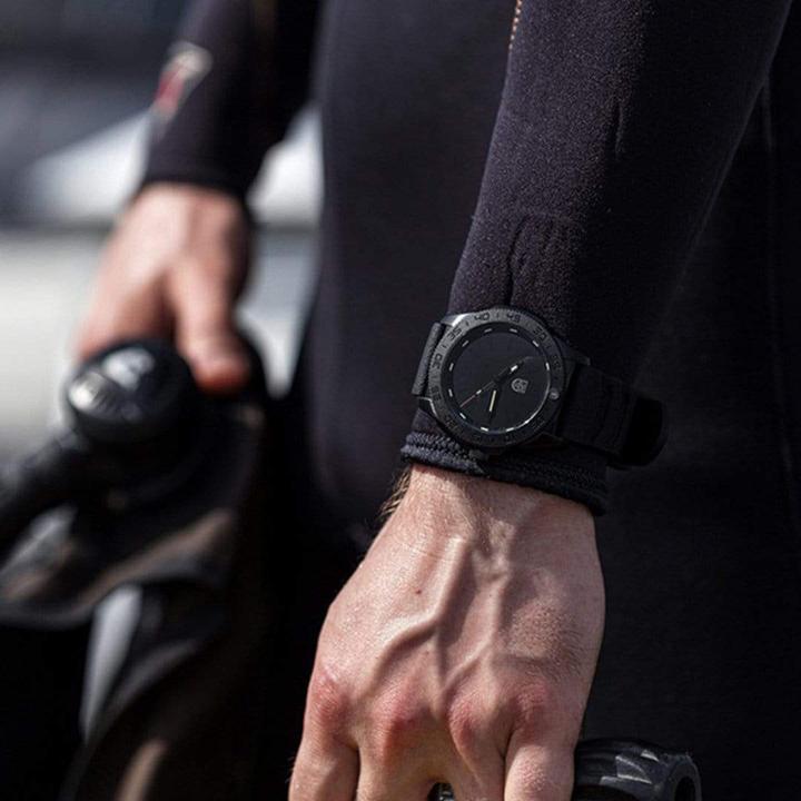Immagine prodotto Luminox Pacific Diver Serie 3120 (Orologio da polso analogico, Fatto in Svizzera, 44 mm)